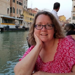 Meet your Posher, Vicky